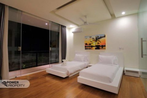 3 bedrooms Villa in Seminyak, Badung, Indonesia No. 9036 16