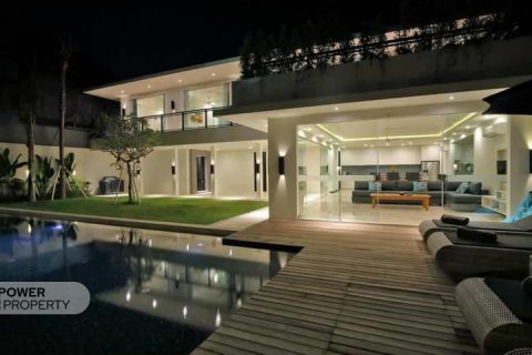 3 bedrooms Villa in Seminyak, Badung, Indonesia No. 9036 18
