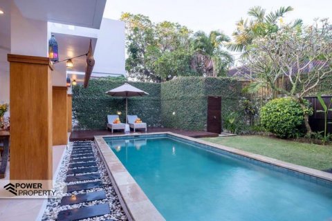 2 bedrooms Villa in Seminyak, Badung, Indonesia No. 9035 9