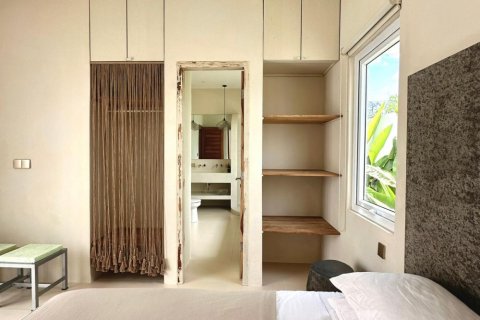 2 bedrooms Villa in Kuta, Badung, Indonesia No. 11141 7
