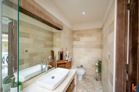 4 bedrooms Villa in Kerobokan, Badung, Indonesia No. 11140 21
