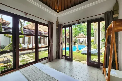 7 bedrooms Villa in Kuta, Badung, Indonesia No. 10532 15
