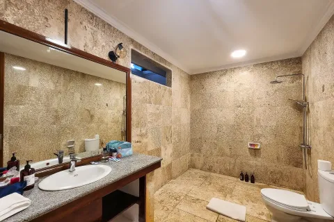 7 bedrooms Villa in Kuta, Badung, Indonesia No. 10532 22