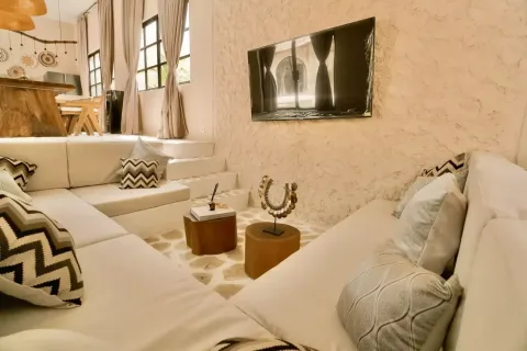 3 bedrooms Villa in Jimbaran, Badung, Indonesia No. 10230 5