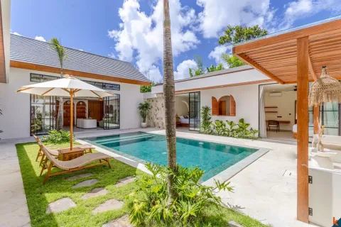 4 bedrooms Villa in Tibubeneng, Badung, Indonesia No. 10192 10