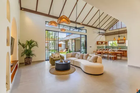 4 bedrooms Villa in Tibubeneng, Badung, Indonesia No. 10192 4