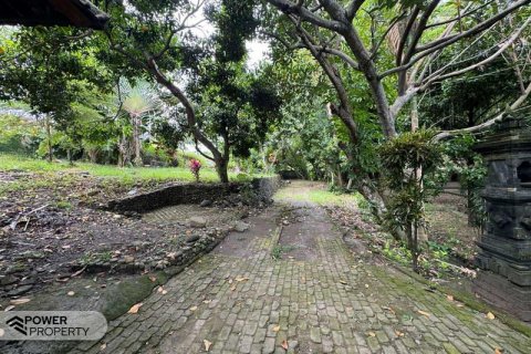 Земельный участок 1850м2 в Canggu, Бадунг, Индонезия № 9015 1