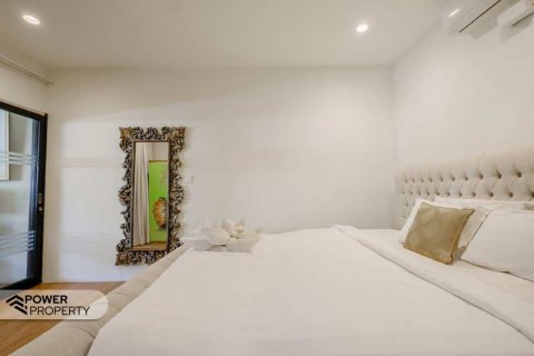 9 bedrooms Apartment in Seminyak, Badung, Indonesia No. 8953 5