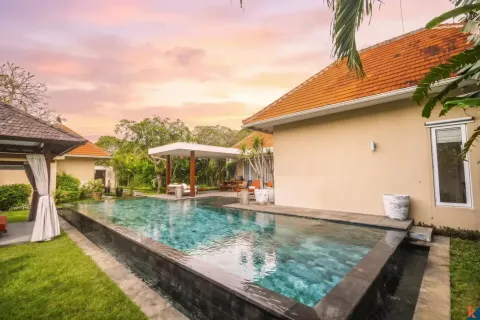 4 bedrooms Villa in South Denpasar, Denpasar, Indonesia No. 13239 2