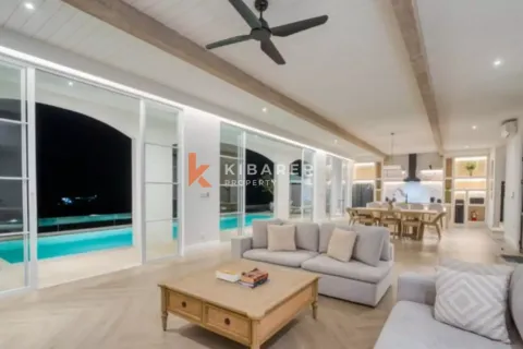 4 bedrooms Villa in Ungasan, Badung, Indonesia No. 13233 15