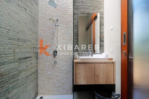 4 bedrooms Villa in Ungasan, Badung, Indonesia No. 12558 18