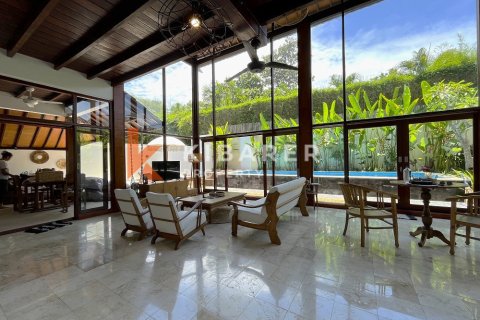 3 bedrooms Villa in Tibubeneng, Badung, Indonesia No. 13034 21