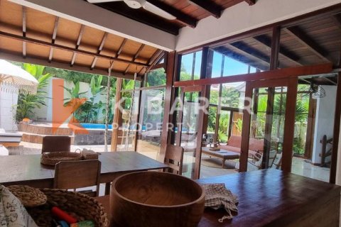 3 bedrooms Villa in Tibubeneng, Badung, Indonesia No. 13034 24