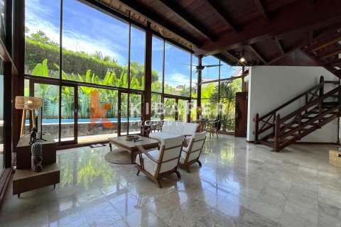 3 bedrooms Villa in Tibubeneng, Badung, Indonesia No. 13034 17