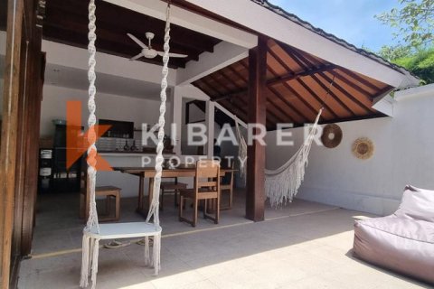 3 bedrooms Villa in Tibubeneng, Badung, Indonesia No. 13034 25