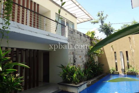 4 bedrooms Villa in Seminyak, Badung, Indonesia No. 333