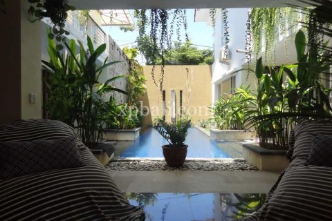 Вилла с 4 спальнями в Seminyak, Бадунг, Индонезия № 333 9