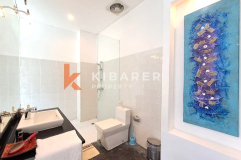 4 bedrooms Villa in Ungasan, Badung, Indonesia No. 13043 17