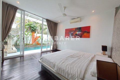 4 bedrooms Villa in Ungasan, Badung, Indonesia No. 13043 8