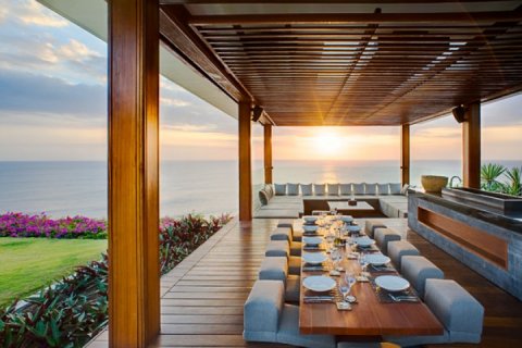 Вилла с 5 спальнями в Южная Кута, Бадунг, Индонезия № 600 2