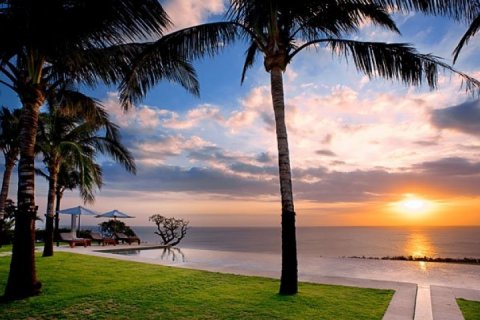 5 bedrooms Villa in South Kuta, Badung, Indonesia No. 600
