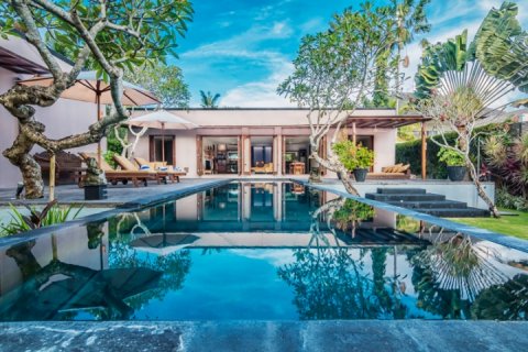 3 bedrooms Villa in Canggu, Badung, Indonesia No. 1482 3