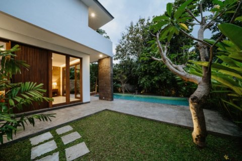 3 bedrooms Villa in Canggu, Badung, Indonesia No. 1482