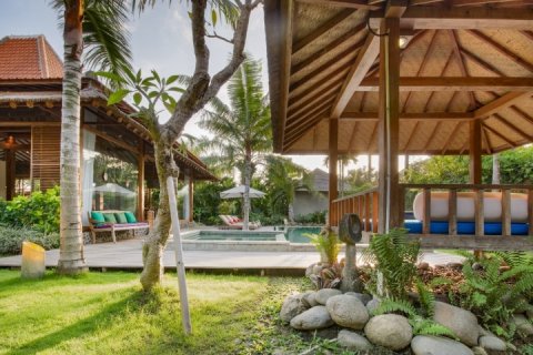 2 bedrooms Villa in Canggu, Badung, Indonesia No. 1485 5