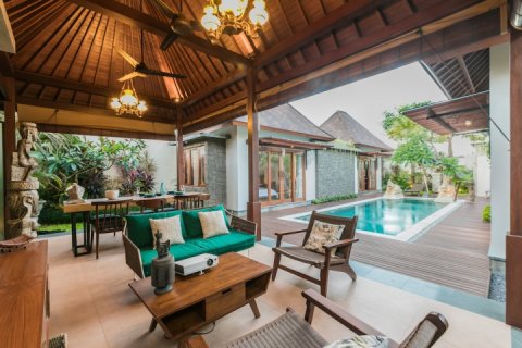 4 bedrooms Villa in Jimbaran, Badung, Indonesia No. 1486