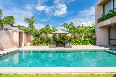 4 bedrooms Villa in Tumbak Bayuh, Mengwi, Badung, Indonesia No. 10962 4