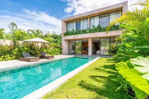 4 bedrooms Villa in Tumbak Bayuh, Mengwi, Badung, Indonesia No. 10962 3