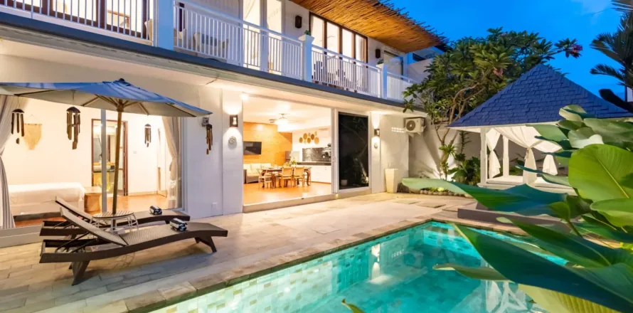 3 bedrooms Villa in Badung, Indonesia No. 10965