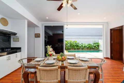 3 bedrooms Villa in Badung, Indonesia No. 10965 30