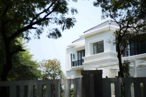 CASA JARDIN RESIDENCE in Jakarta, Indonesia No. 2265 3