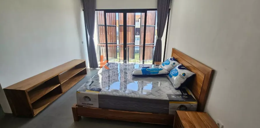 2 bedrooms Villa in Seminyak, Badung, Indonesia No. 12886