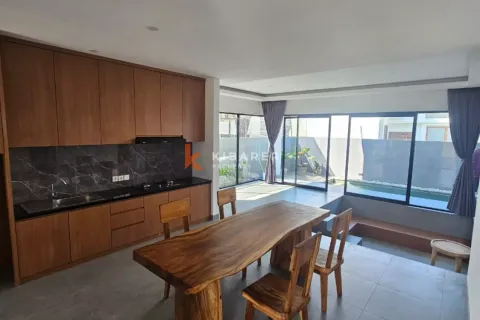 2 bedrooms Villa in Seminyak, Badung, Indonesia No. 12886 3