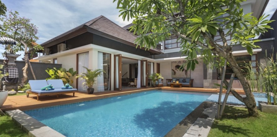 Вилла с 3 спальнями в Seminyak, Бадунг, Индонезия № 1275