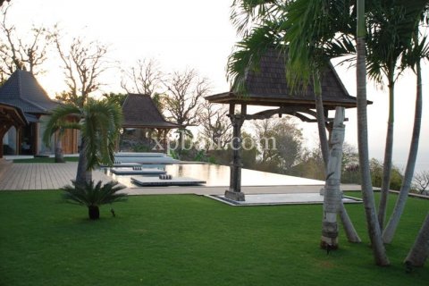 4 bedrooms Villa in Lovina, Anturan, Buleleng, Indonesia No. 7962 22