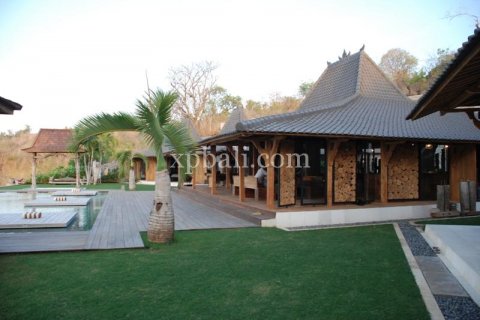 4 bedrooms Villa in Lovina, Anturan, Buleleng, Indonesia No. 7962 23