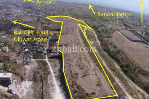 42000m2 Land in South Kuta, Badung, Indonesia No. 7959