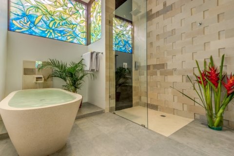 4 bedrooms Villa in Seminyak, Badung, Indonesia No. 976 13