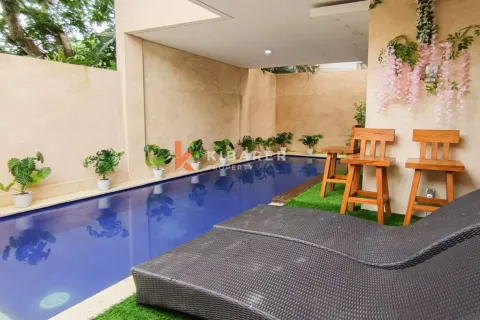 3 bedrooms Villa in Jimbaran, Badung, Indonesia No. 12471