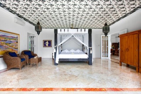 6 bedrooms Villa in Gianyar, Indonesia No. 727 24