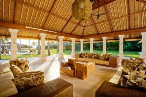 6 bedrooms Villa in Tanjung, North Lombok, Indonesia No. 721 16