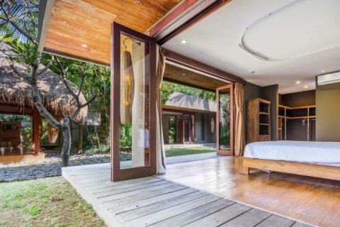 Вилла с 7 спальнями в Seminyak, Бадунг, Индонезия № 723 24