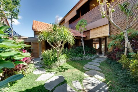 6 bedrooms Villa in Seminyak, Badung, Indonesia No. 724 5