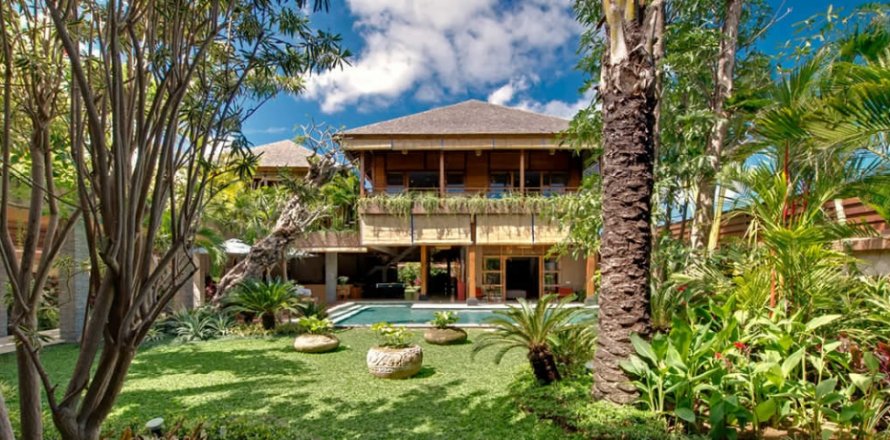 6 bedrooms Villa in Seminyak, Badung, Indonesia No. 724