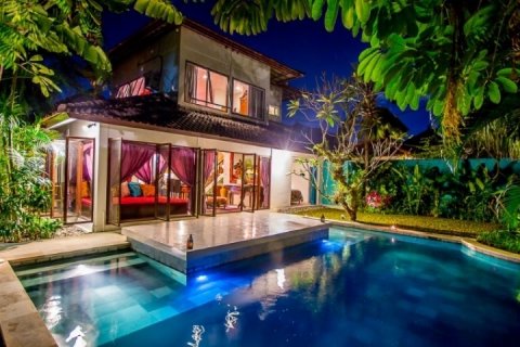 3 bedrooms Villa in Seminyak, Badung, Indonesia No. 1425 2