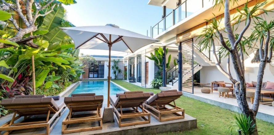 2 bedrooms Villa in Canggu, Badung, Indonesia No. 1429