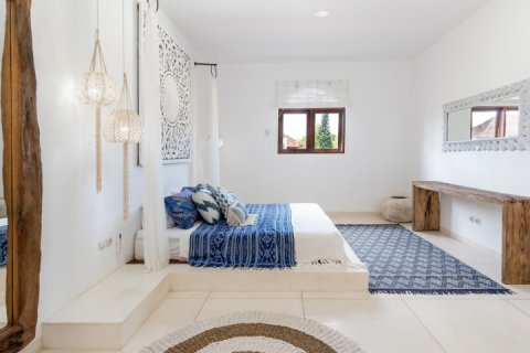 Вилла с 3 спальнями в Seminyak, Бадунг, Индонезия № 1427 19